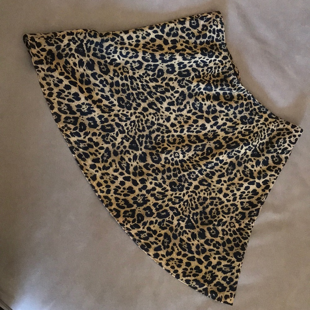 Women skirt